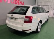 SKODA OCTAVIA COMBI 1.6 TDI AMBITION