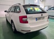 SKODA OCTAVIA COMBI 1.6 TDI AMBITION