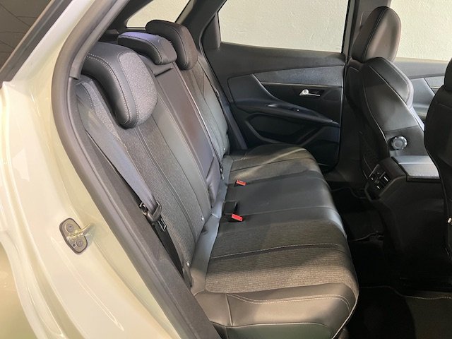 PEUGEOT 3008 1.5 HDI GT-LINE