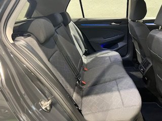 VOLKSWAGEN GOLF 8 2.0 TDI DSG