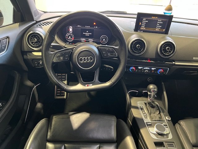 AUDI S3 QUATTRO 2.0 TFSI S-TRONIC