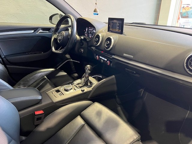 AUDI S3 QUATTRO 2.0 TFSI S-TRONIC
