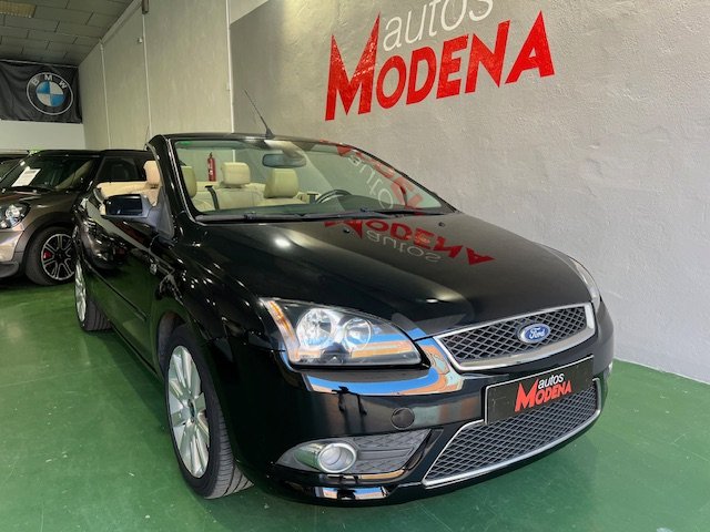 FORD FOCUAS CABRIO 2.0 i TREND