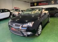 FORD FOCUAS CABRIO 2.0 i TREND