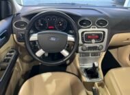 FORD FOCUAS CABRIO 2.0 i TREND
