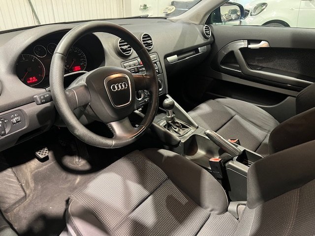 AUDI A3 2.0 TDI AMBITION