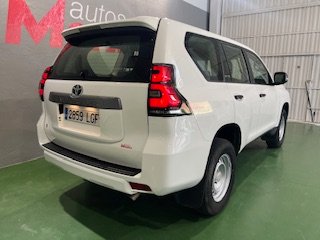 TOYOTA LAND CRUISER 2.8 D4D GX