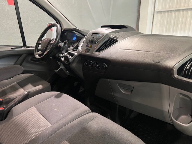 FORD TRANSIT CUSTOM 2.0 TDCI 9 PLAZAS