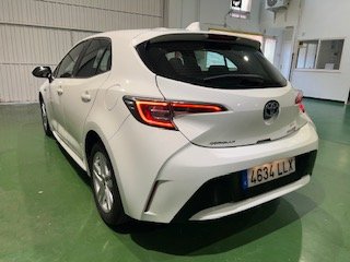 TOYOTA Corolla HYBRID 1.8