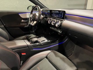 MERCEDES-BENZ A 35 AMG 4 MATIC AUTO