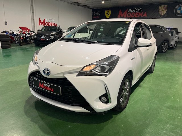 TOYOTA YARIS 1.5 HSD ADVANCE