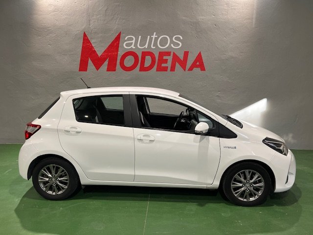 TOYOTA YARIS 1.5 HSD ADVANCE