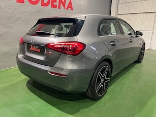 MERCEDES-BENZ A 180 CDI AMG LINE