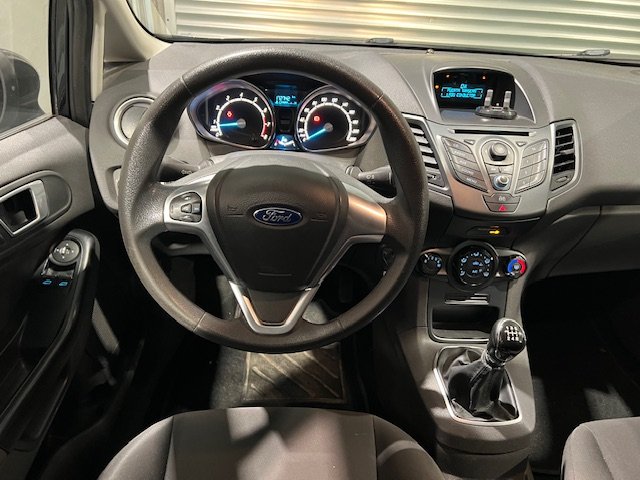 FORD FIESTA 1.2 i TREND