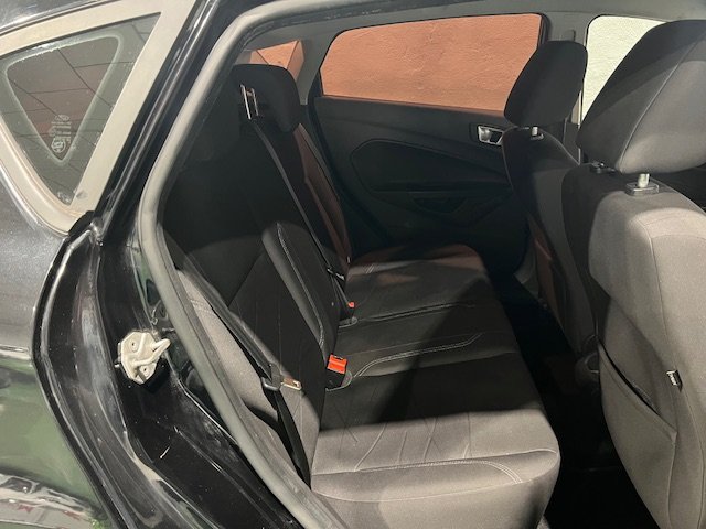 FORD FIESTA 1.2 i TREND