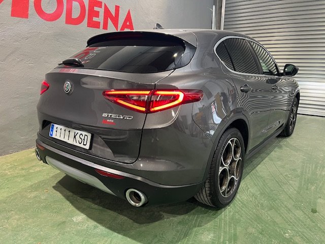 ALFA ROMEO STELVIO 2.2 JTD EXECUTIVE