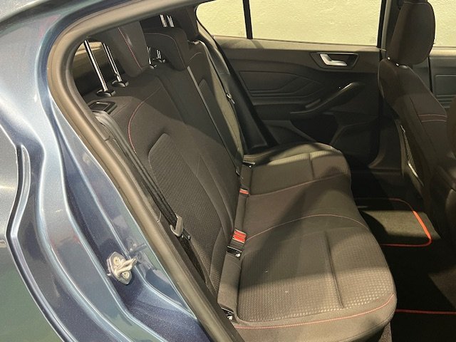 FORD FOCUS 1.0 ECOBOOST ST LINE MHEV