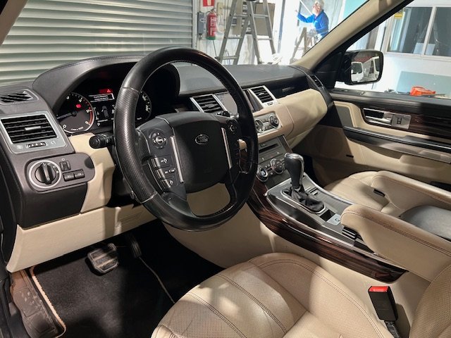 RANGE ROVER SPORT HSE 3.0 TDV6