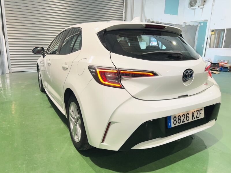 TOYOTA COROLLA 1.8 ECVT HYBRID
