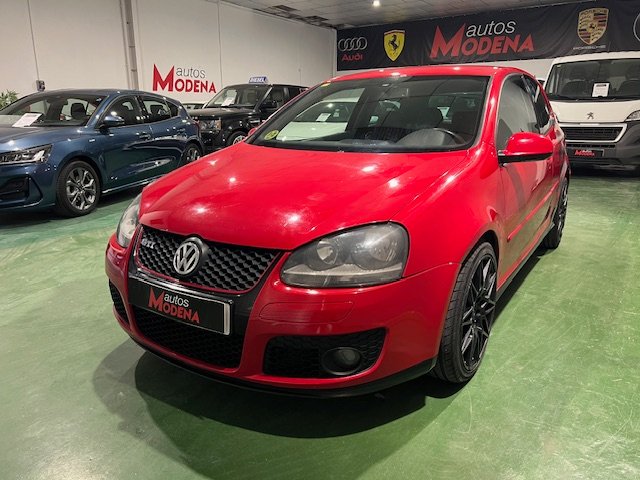 VOLKSWAGEN GOLF GTI 2.0 TFSI DSG