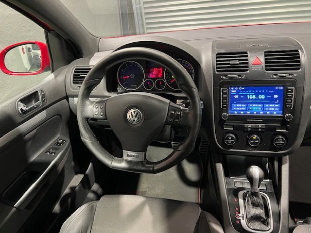 VOLKSWAGEN GOLF GTI 2.0 TFSI DSG