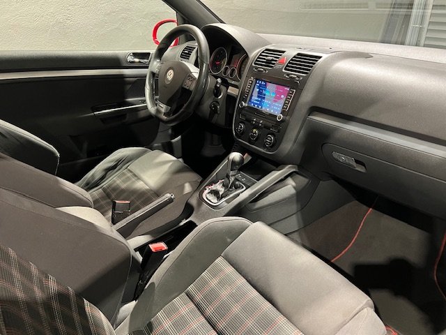 VOLKSWAGEN GOLF GTI 2.0 TFSI DSG