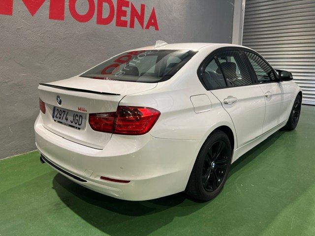 BMW 318d AUTOMATICO SPORT