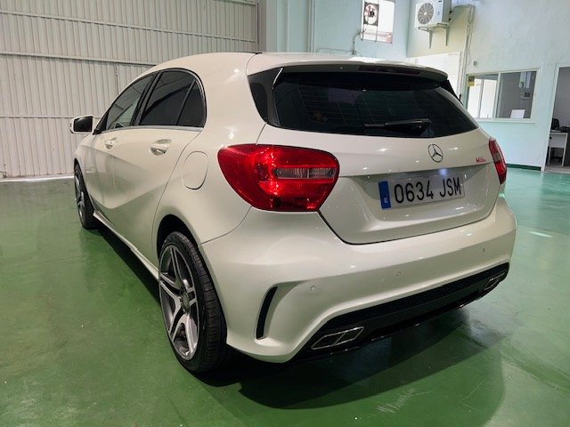 MERCEDES A180 CDI AMG 7G