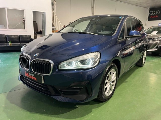 BMW 218d SPORT TOURER