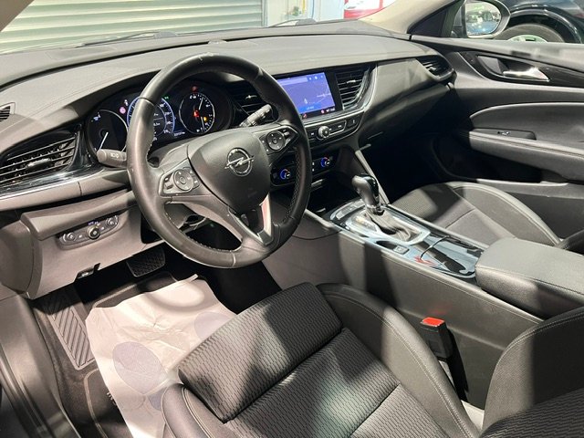 OPEL INSIGNIA ST 1.6 CDTI COSMO