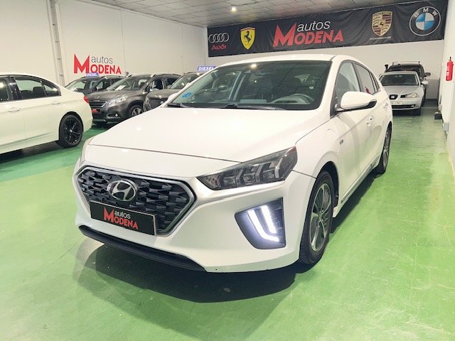 HYUNDAI IONIC 1.6 GDI PHEV STYLE