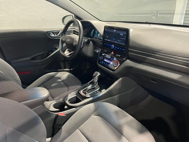 HYUNDAI IONIC 1.6 GDI PHEV STYLE