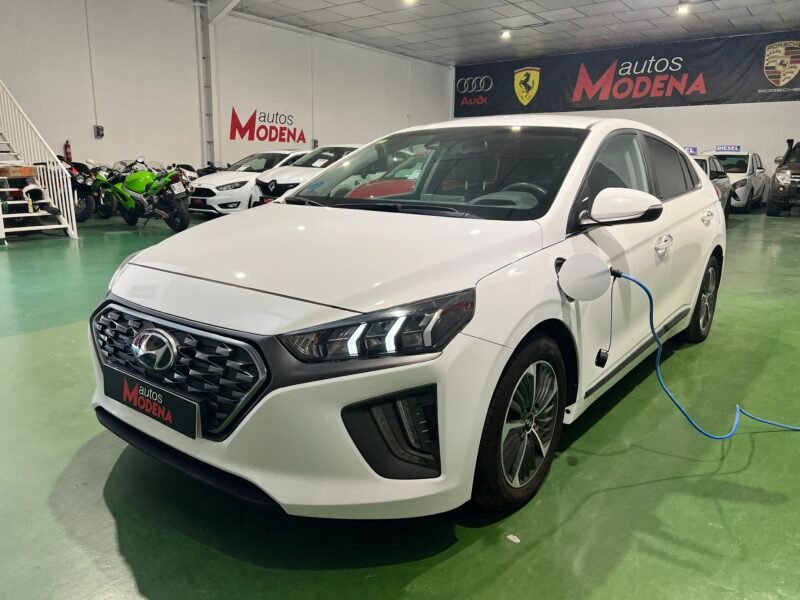 HYUNDAI IONIC 1.6 GDI PHEV STYLE