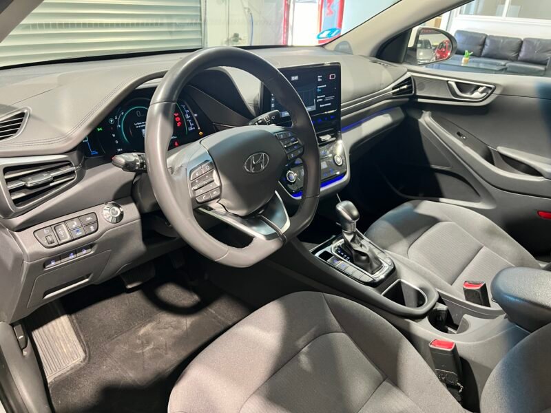 HYUNDAI IONIC 1.6 GDI PHEV STYLE