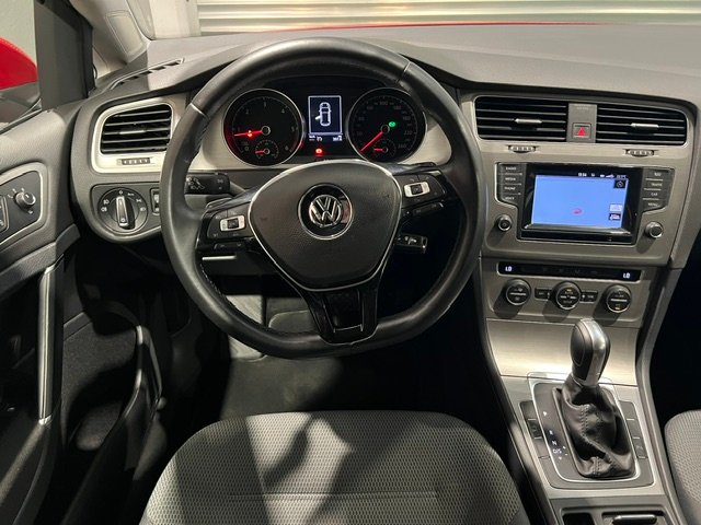 VOLKSWAGEN GOLF 2.0 TDI DSG SPORT
