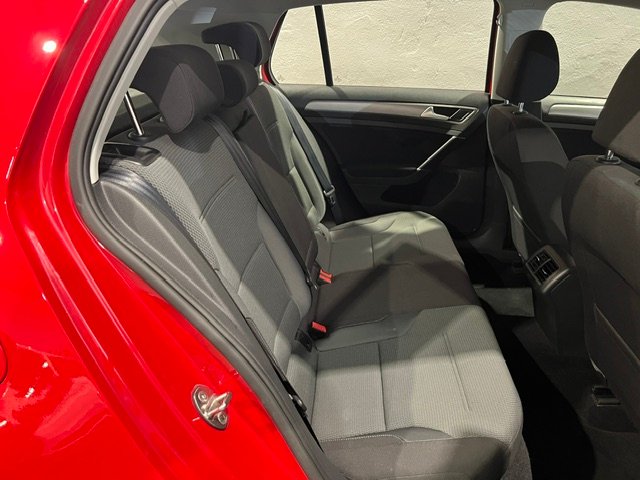 VOLKSWAGEN GOLF 2.0 TDI DSG SPORT
