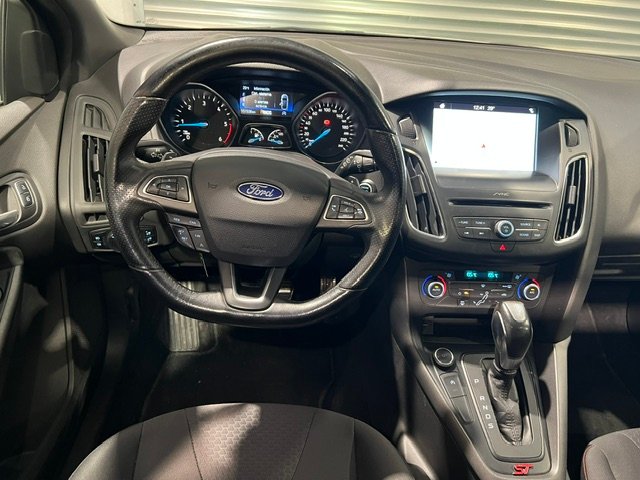 FORD FOCUS 2.0 TDCI ST-LINE