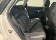 PEUGEOT 3008 1.5 HDI STYLE