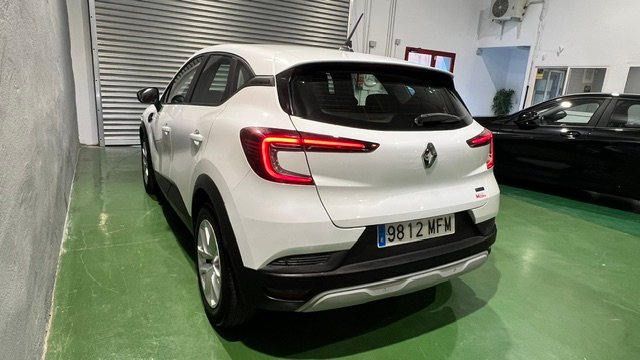 RENAULT CAPTUR E-TECH 1.6 HYBRID