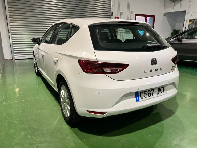 SEAT LEON 1.6 TDI DSG STYLE
