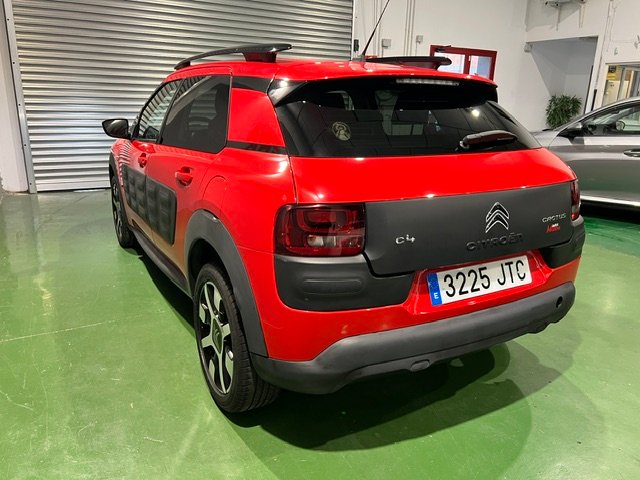 CITROEN C4 CACTUS 1.2 i SHINE