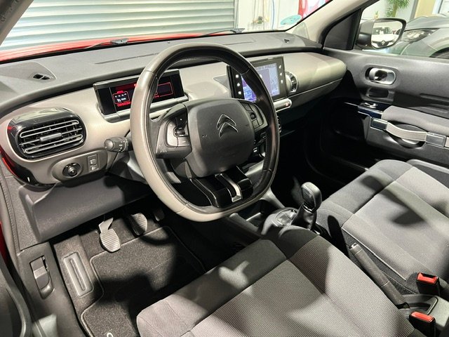 CITROEN C4 CACTUS 1.2 i SHINE