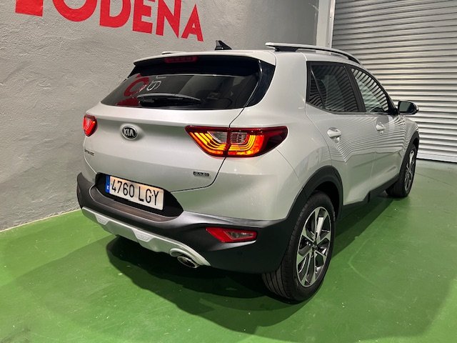 KIA STONIC 1.6 CRDI